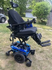 Quantum Q6 Edge 3.0 Wheelchair w/Power Tilt, Recline and Legs - Multi-color LED
