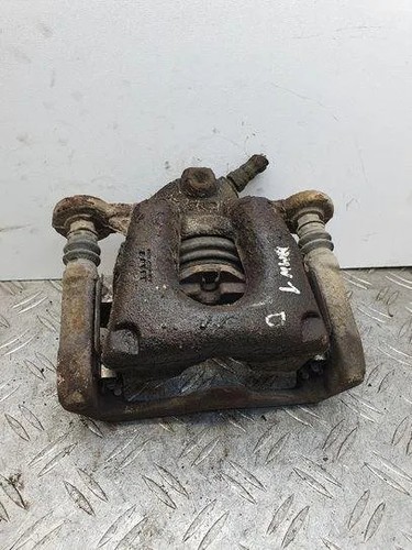 BMW 1 E87 Bremssattel vorne rechts 2.00 Diesel 90kw 2006 24161629