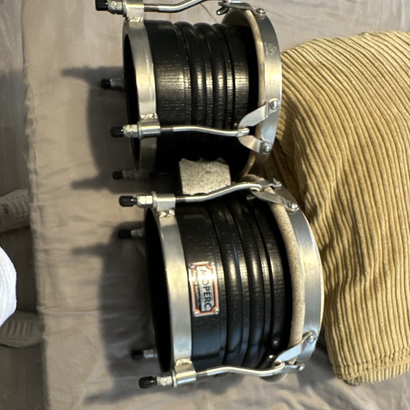 Pearl Wood Bongo Drums Pair 2-Piece Set w/ Metal Hardware, Natural Heads