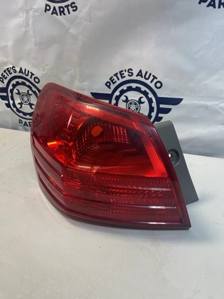 Luz trasera para Nissan Rogue 2008-2013 y Rogue Select 2014-2015 lado del conductor Foto 2 de 4
