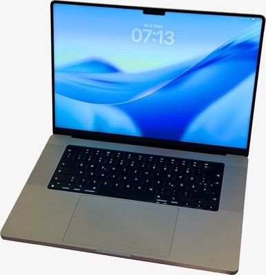 Apple Macbook Pro M3 Max 16'' Zoll Notebook in Silber, 128GB RAM, 4TB SSD - TOP!