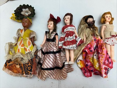 A Lot Of 5 Vintage Dolls With Sleepy Eyes