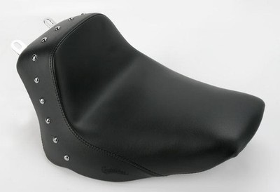 Saddlemen 806-15-0011 Renegade Heels Down Sitz Mit Nieten