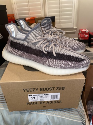 yeezy zyon size 12
