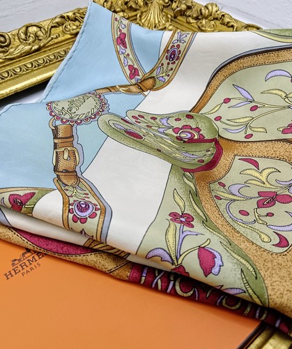 HERMES FOULARD FESTIVAL HERNY D’ORIGNY 1992 Seta Azzurro Rosa Cammello - Imagen 15 de 16