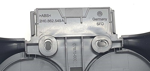GENEUINE VW AMAROK INTERIOR CENTRE CONSOLE CUP HOLDER UNDER TRAY 2H0862549A - Picture 5 of 6