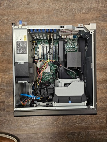 Dell Precision T5810 Xeon Tower E5-1620 v4 3.5GHz 32 DDR4 2TB HDD Window 11 PRO - Picture 3 of 4