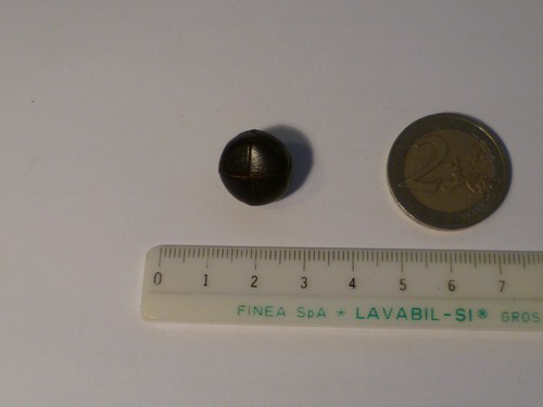 BOTTONE ECOPELLE MARRONE LUCIDO 1,5 CM INTRECCIATO BOMBATO X GIACCA CAPPOTTO - Foto 2 di 2
