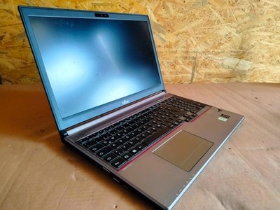Fujitsu LIFEBOOK E754 Laptop mit Intel Core i5- als Ersatzteilspender (R14 1132)