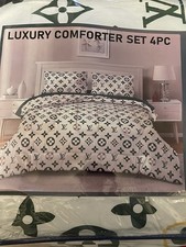 Luxury Comforter Set 4 PCs