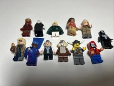 LEGO Minifigure Lot X12 Of MINIFIGURES