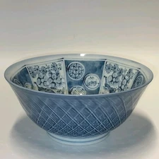 Takahashi San Francisco 6" Floral Bowl Blue & White Made in Japan Signed 