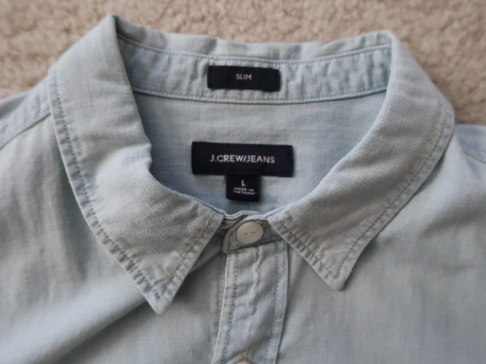 J.CREW JEANS DENIM WORKSHIRT IN LIGHT WASH SZ LARGE SLIM FIT - Image 4 of 4