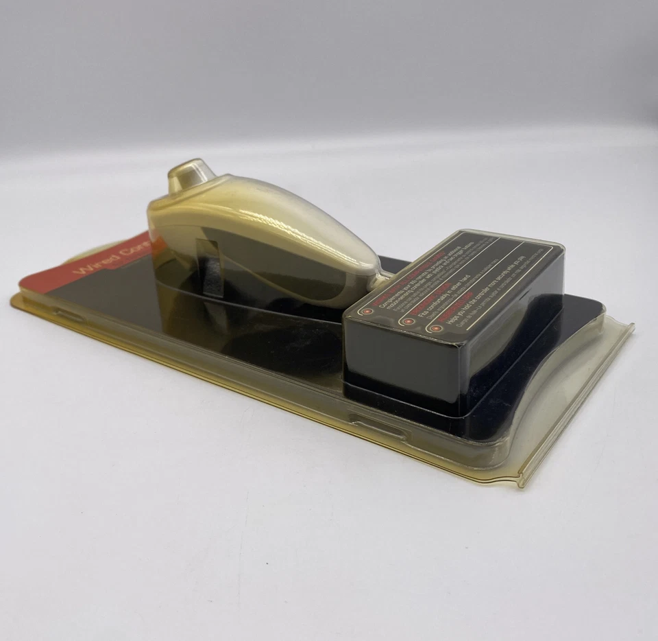 New Gigaware Wired Controller Nintendo Wii Nunchuck NIB Sealed - Image 3 of 4