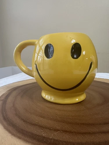 Vintage 1970's McCoy Ceramic Happy Smiley Smiling Face Coffee Mug USA 12 oz
