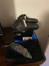 NEW UNISEX YOUTH SIZE 1-2 PASTRY DANCE RECOVERY BLACK SLIDES