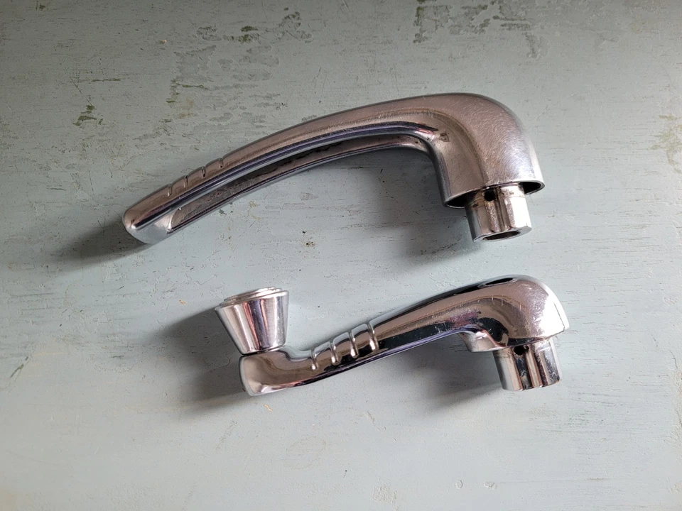 1949 1950 Mercury Inside Door Handle and Window Crank 8555 8556 Chrome Knob Foto 3 de 4