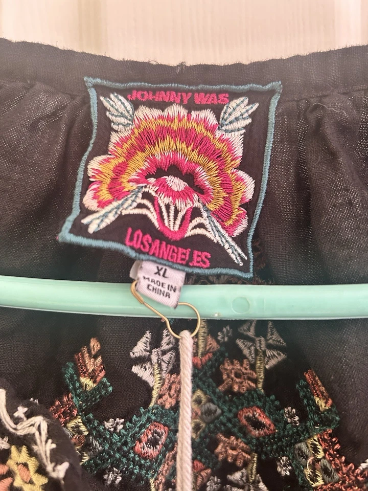Beautiful Boho Johnny Was Black Linen Embroidered Blouse  XL Gotta Love it! - Image 4 of 4