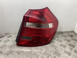 BMW 1 E87 Rücklicht hinten rechts 63217164956 7164956 2.00 Diesel 23831654