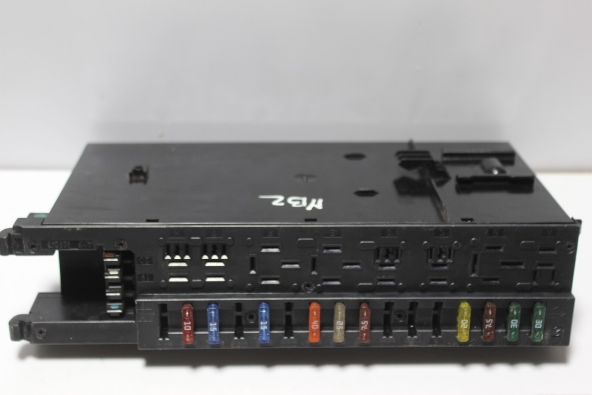 ECU Control Module Fuse # 2095450701 / 5DK008486-11 # Mercedes 