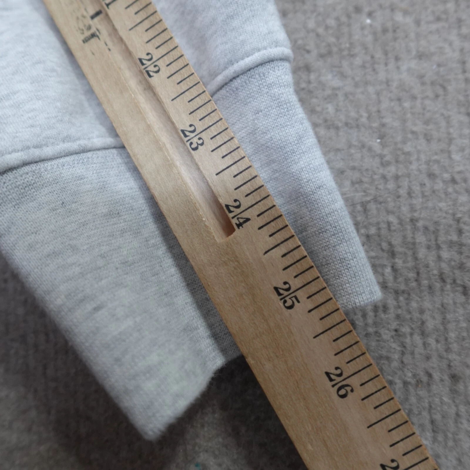 VETEMENTS Felpa Lululemon piccola grigia con cappuccio per tutti i tuoi