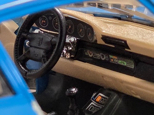 PORSCHE 911 CARRERA (1993) 1:18 Bburago Idee+Spiel EXCLUSIV LIMITED EDITION - Bild 6 von 13