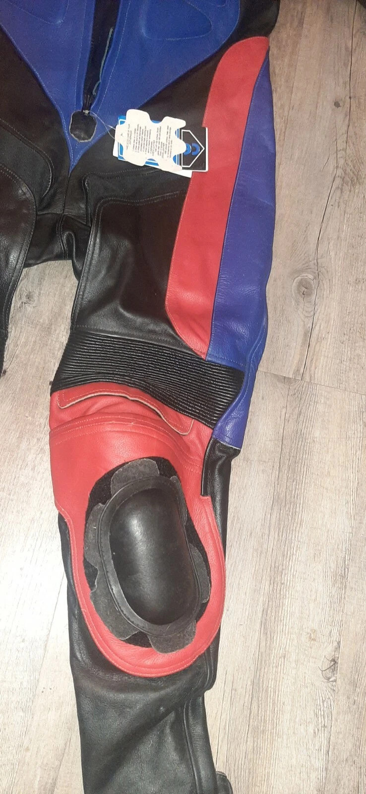 Bild 2 von 6