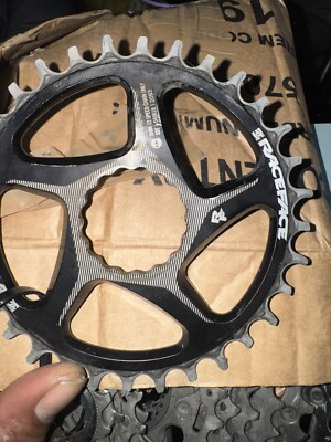 Race Face 32T Kettenblatt, Cinch Direct Mount, schmale breite Zähne, guter Zustand