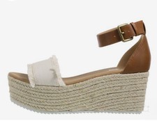 NWT Women s Canvas Rope Wedge Sandals Size 7