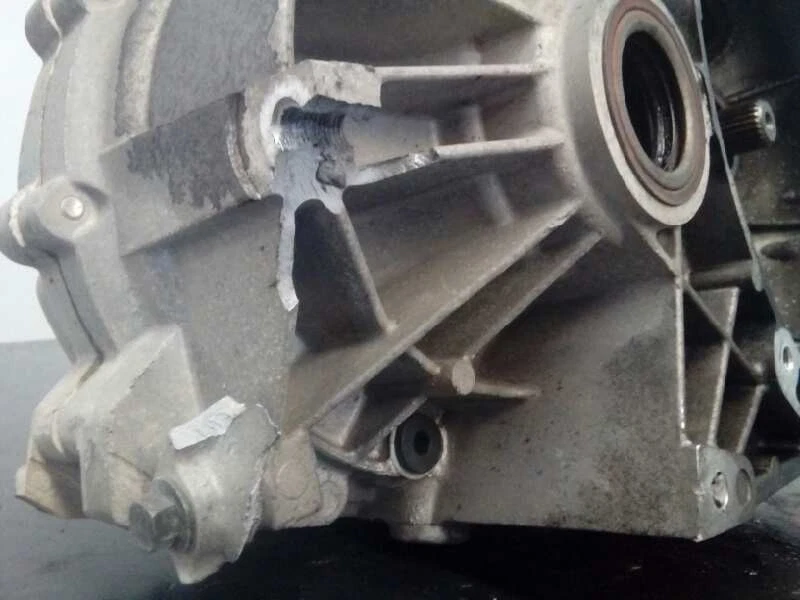 6N5R7002YC GEARBOX / M1-B4-74 / T1GF2 / 1407314 FOR FORD FOCUS LIM. CB4 1.6 TD - Image 2 of 4