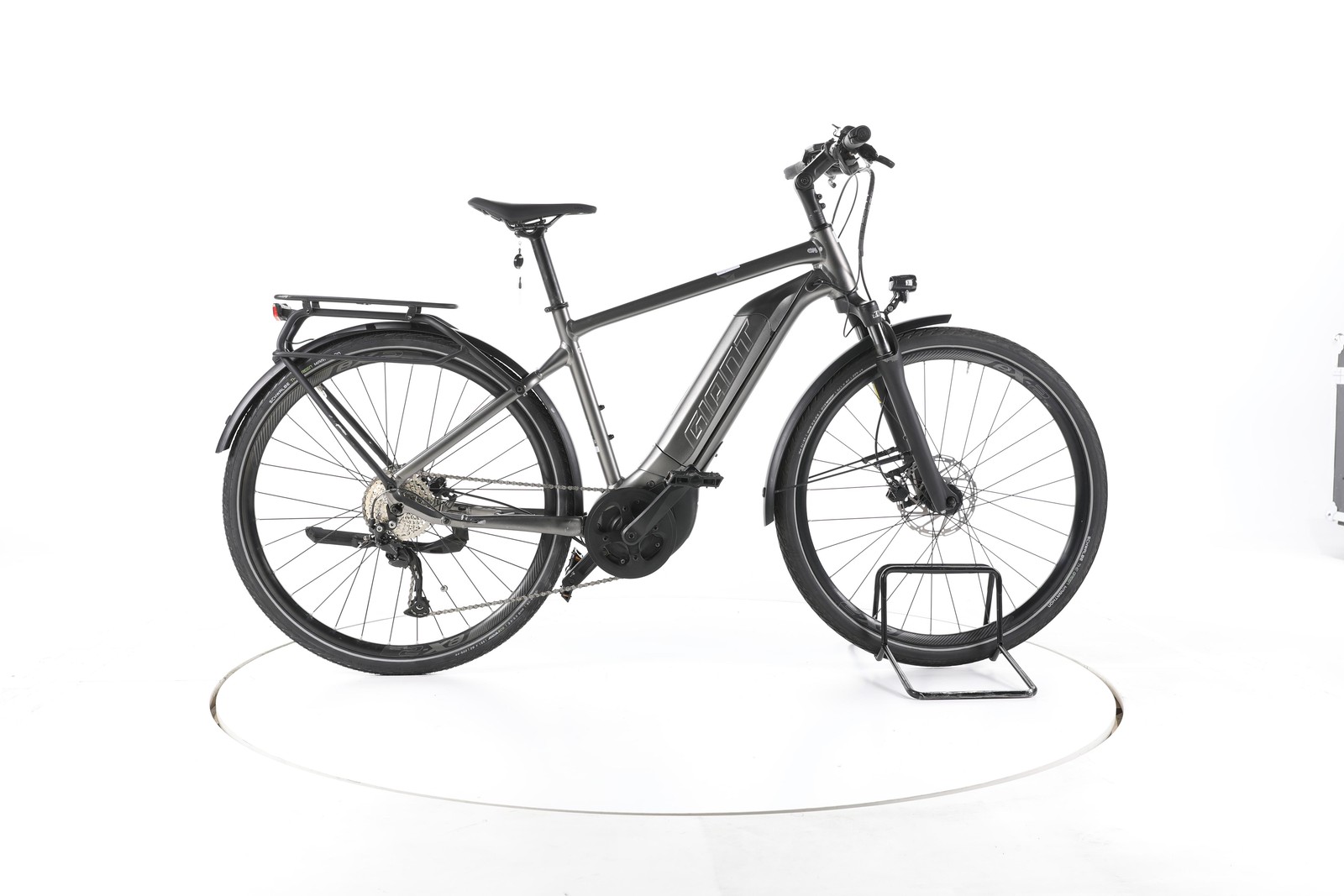 Giant Explore E+ 3 Vélo électrique de trekking Bosch Batterie 625Wh 28" gris Pro
