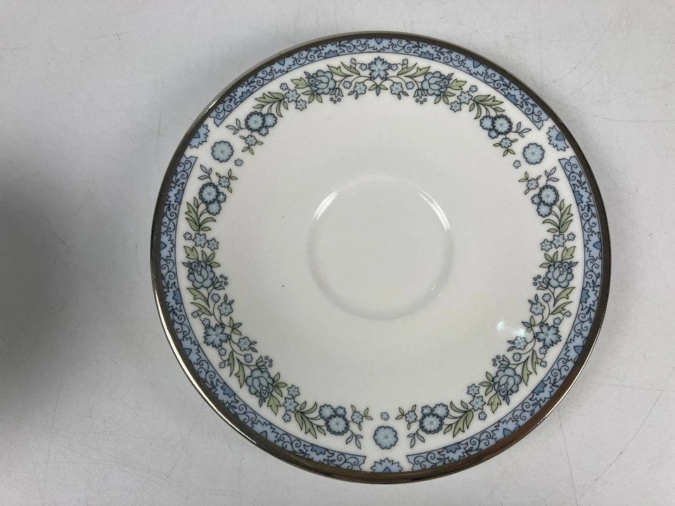 Royal Doulton Stamford H5040 Tea Cup & Saucer x2 English Fine Bone China - Image 4 of 4