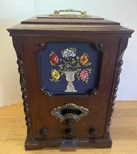 Radio AM / FM Cassette Vintage Thomas collectors 1989 edition model 511