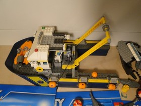 LEGO 60095 Deep Sea Incomplete Parts & Pieces Not Complete