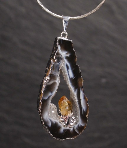 Achat Anhänger Druse Geode mit Turmalin Amethyst Citrin Bergkristall versilbert - Bild 15 von 35
