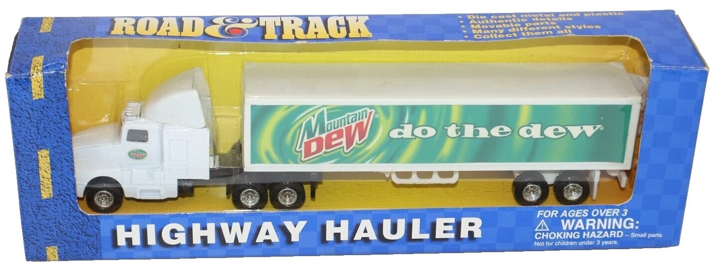 Maisto Plastic 1:8 Scale Diecast & Toy Vehicles