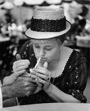 Shelley Winters 1965 Candid Press Photo Movie A Patch of Blue  *P172b