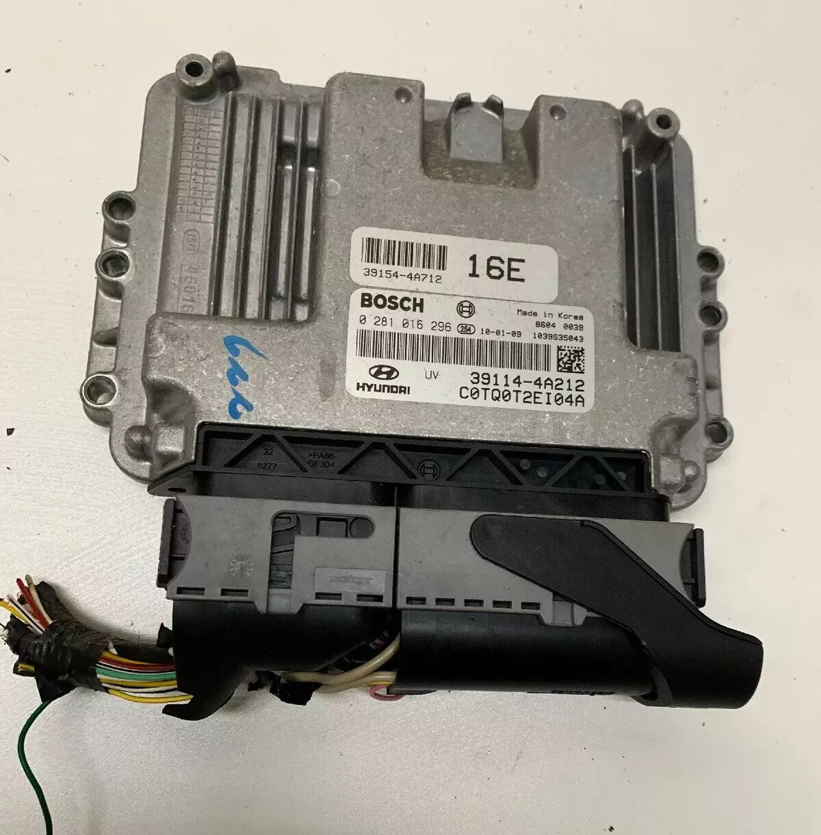?HYUNDAI I800 2010 2.5 CRDI DIESEL MANUAL ENGINE ECU 0281016296 