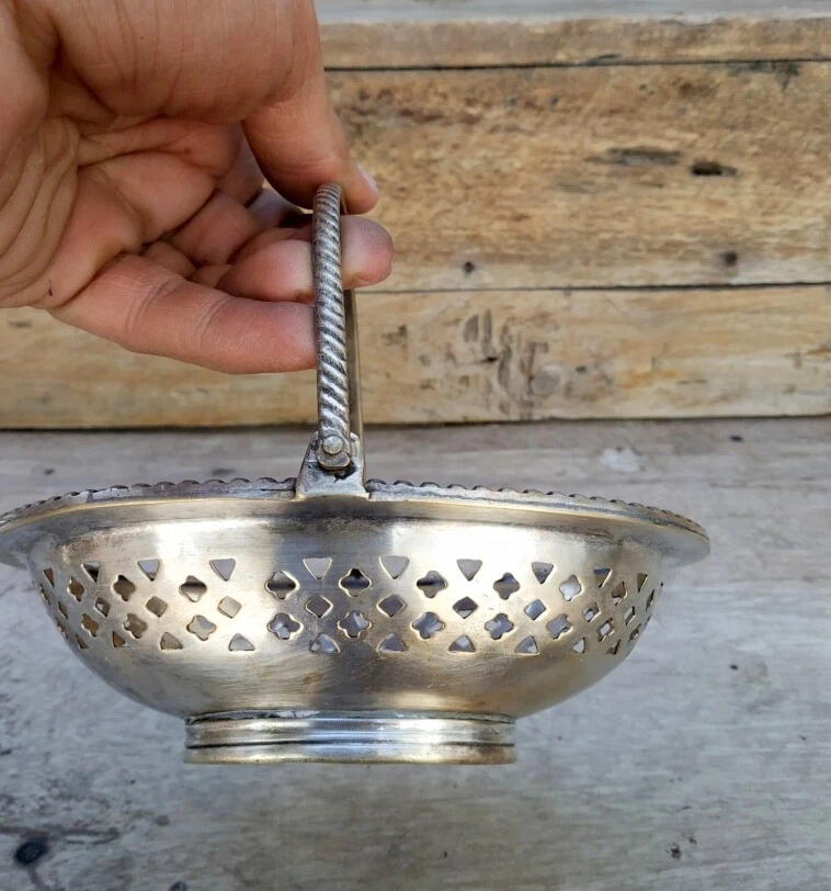 Cesta de flores de templo ritual vintage floral corte jali plateada hecha en Inglaterra Foto 4 de 4