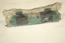 Numatics Pneumatic Valve 081SS4004000061