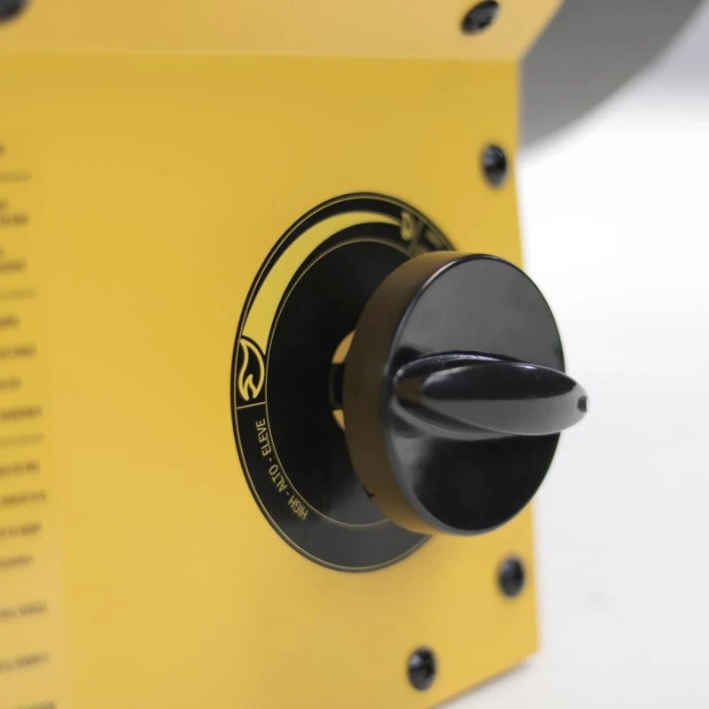 Calentador de propano DeWalt 60.000 BTU, tecnología silenciosa, 1500 pies cuadrados, manguera y regulador Foto 2 de 4