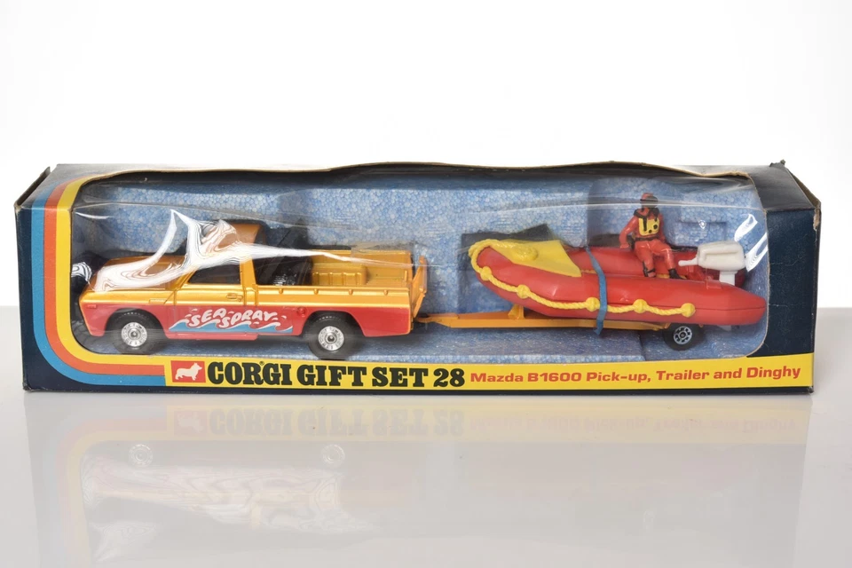 Vintage Diecast Corgi GS28 Mazda B1600 Pick-up, Trailer and Dinghy- Boxed - 1975 - Image 2 of 4
