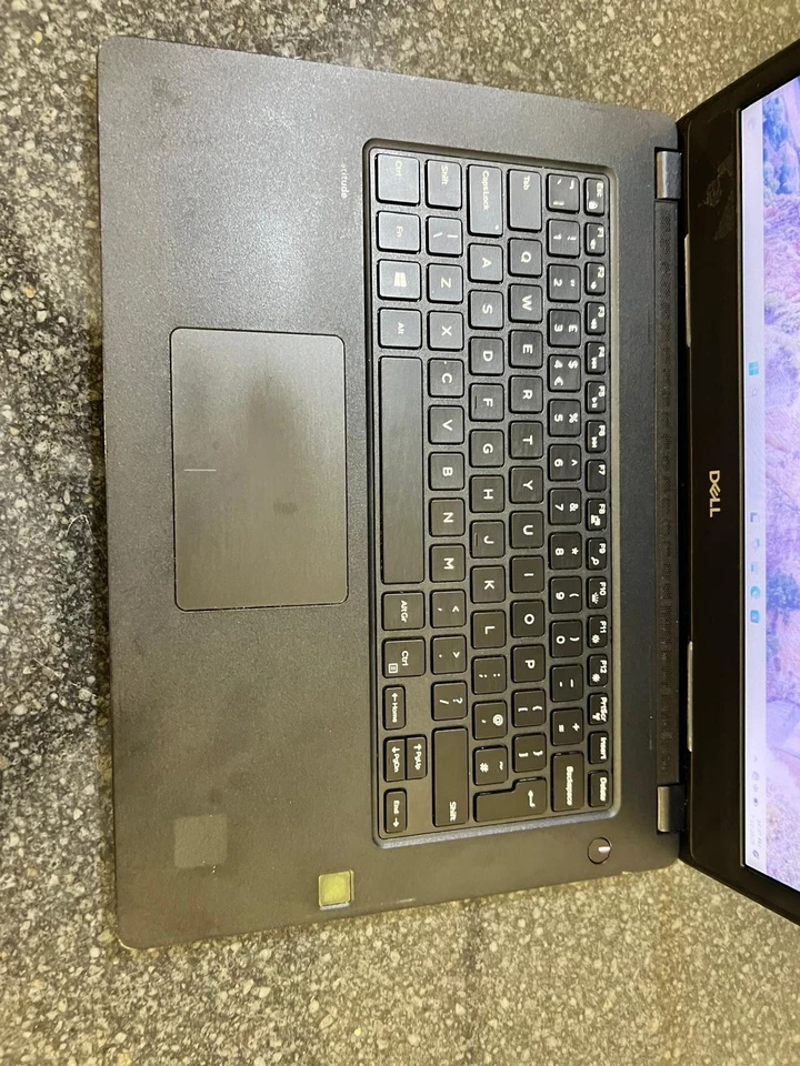 Windows 11 Dell Latitude 3480 CORE i5 6th Gen Laptop 16GB RAM 256GB NVMe - Image 4 of 4