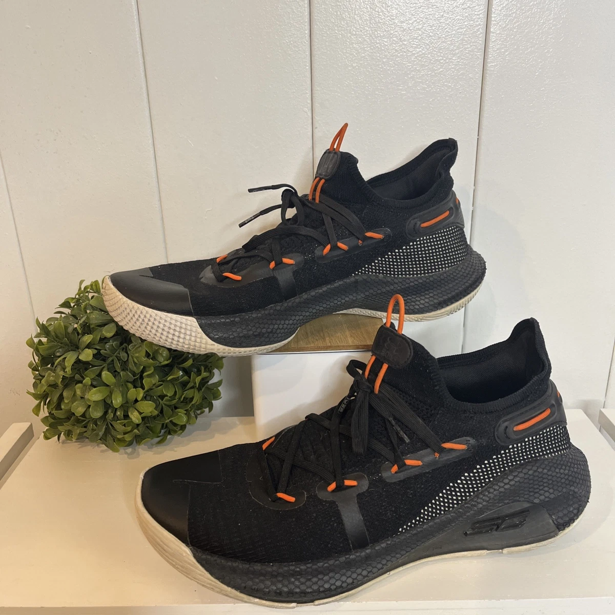 Under Armour Curry 6 Sneakers for Men for Sale - Shop Men's