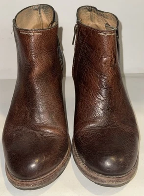 Bed Stu Yell Bootie Women Size 8 Leather Ankle Boot Brown Two Toned Side Zip - Image 1 of 4