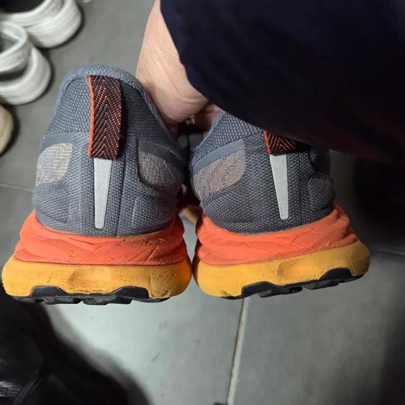 Hoka One One Sneakers Size 280 thumbnail 2