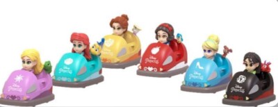 Disney Princess Zoom Hero Pullback Vehicles with 6 Figure