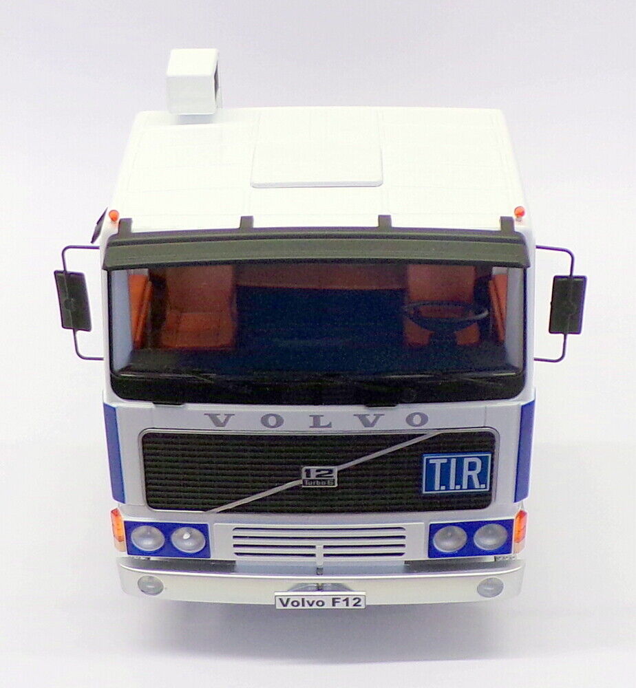 KK Scale Road Kings 1/18 RK180033 - 1977 Volvo F12 Tractor KK Scale Road Kings 1/18 RK180033 - 1977 Volvo F12 Tractor