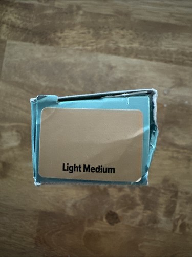 IT Cosmetics Your Skin but Better CC Oil-Free Matte Cream with SPF 40, Light... - Picture 3 of 3