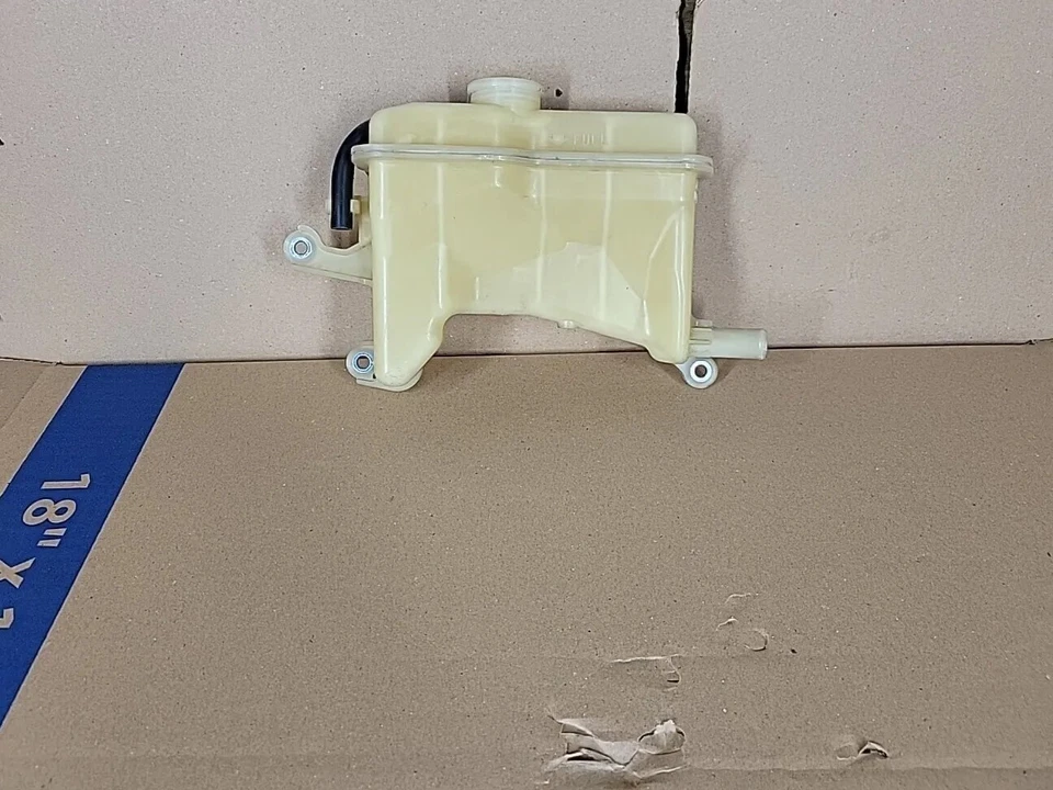 2004-2009 TOYOTA PRIUS INVERTER COOLANT RESERVOIR OVERFLOW TANK DENSO PP-GF20 - Image 2 of 4